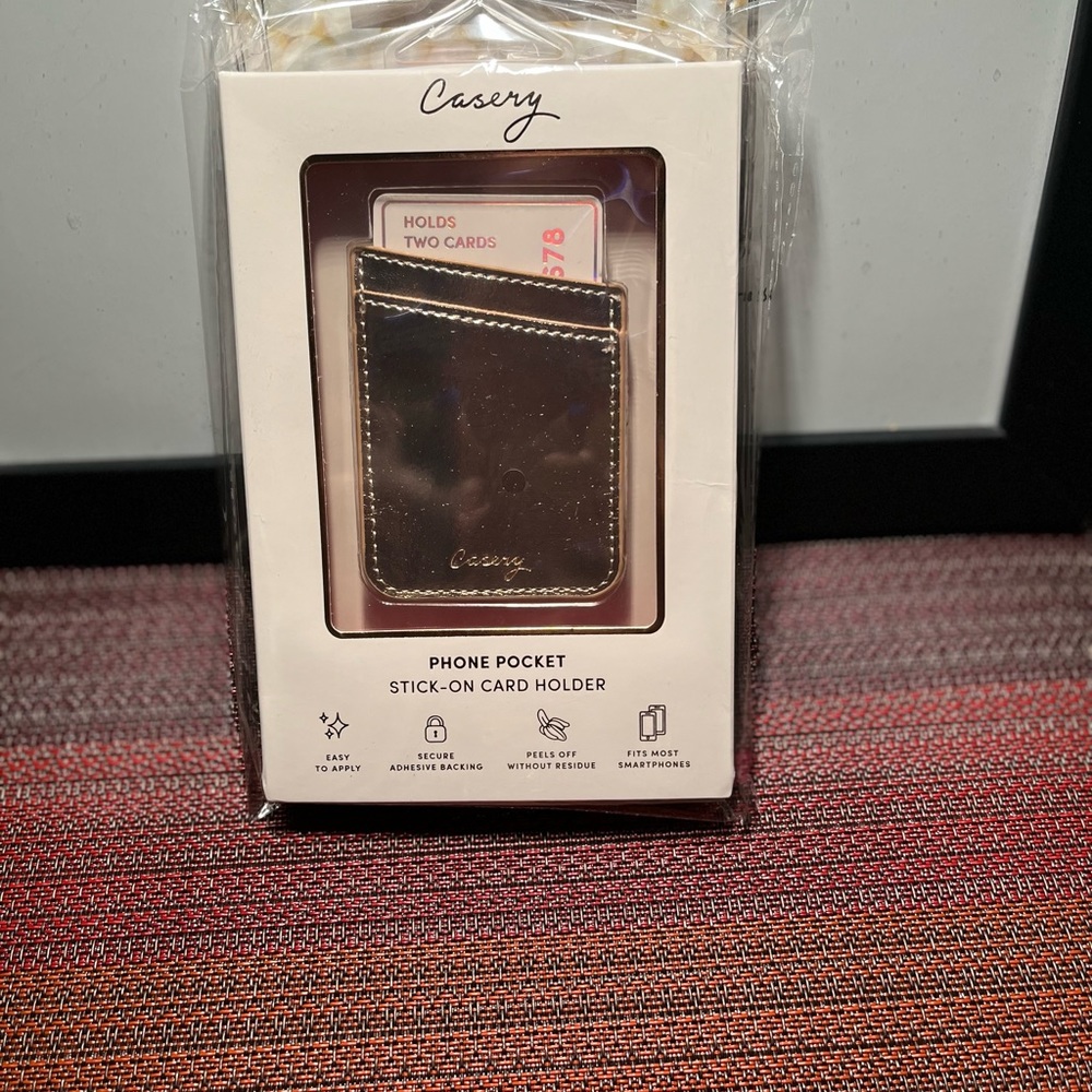 CASERY NIB ROSE GOLD PHONE POCKET. KEEP YOUR ESSENTIALS AT YOUR FINGER…